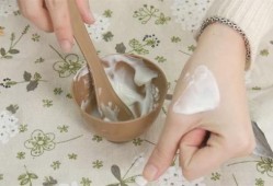 珍珠粉加蜂蜜和鸡蛋清做面膜有什么作用？