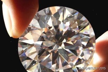最简单实用鉴别钻石方法？