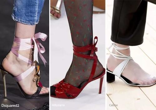 今年夏天流行哪些款式的女士凉鞋？